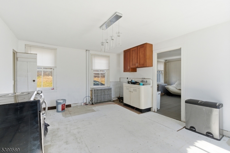 Kingwood Twp., NJ 08825,19 Thatcher Rd