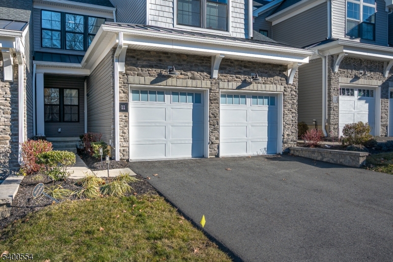 Denville Twp., NJ 07834,11 Swenson St