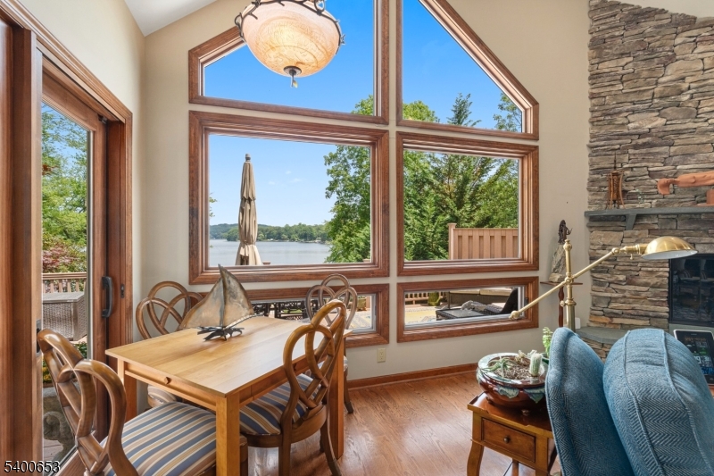 Rockaway Twp., NJ 07866,23 W Lake Shore Dr