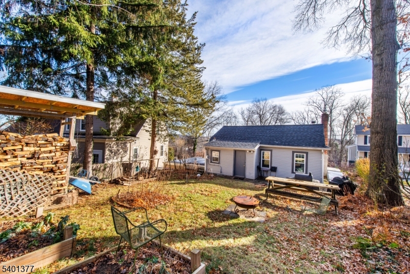 Denville Twp., NJ 07834,104 HIGHLAND TRAIL