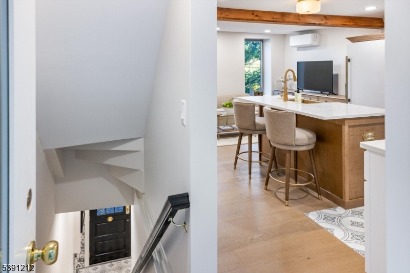 Lambertville City, NJ 08530,12 Weeden St