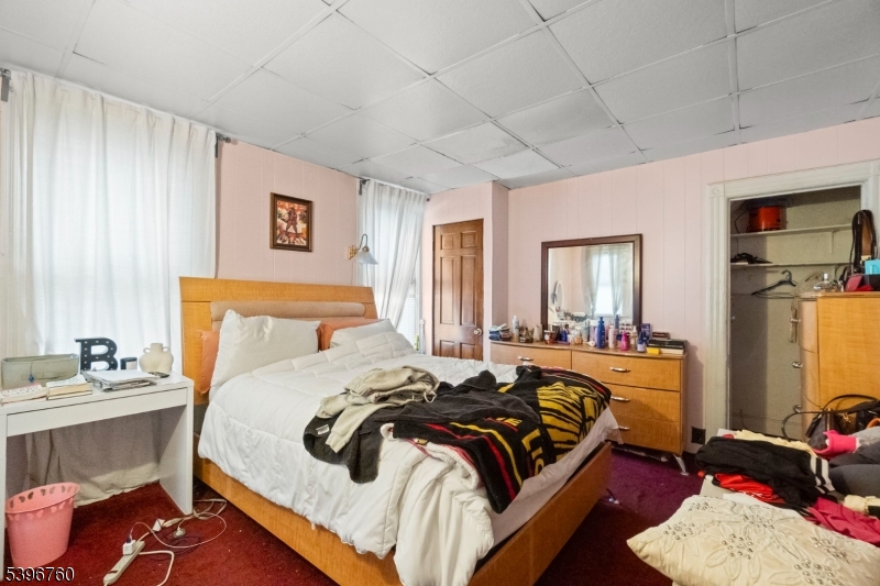 Elizabeth City, NJ 07201,478 Walnut St