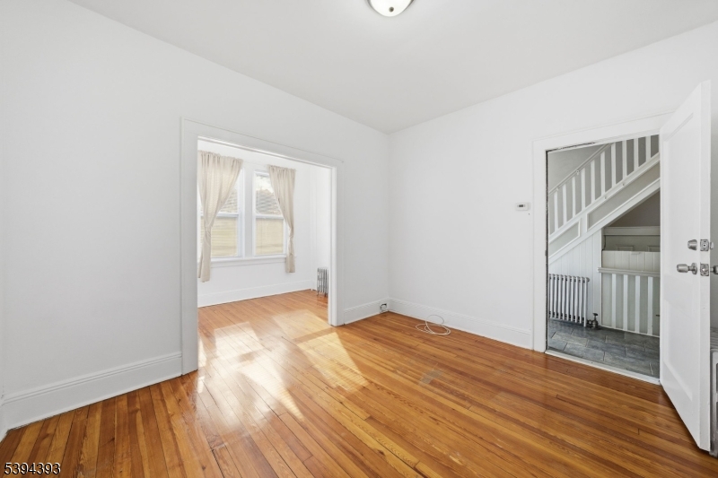 Clifton City, NJ 07011,44 Piaget Ave