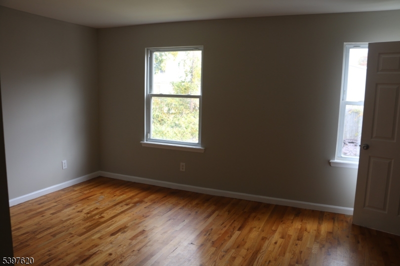 Irvington Twp., NJ 07111,908 Grove St #1