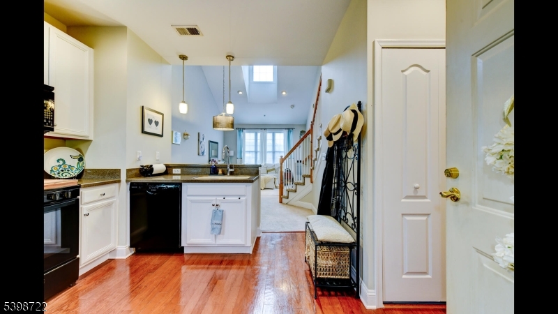 Riverdale Boro, NJ 07457,6419 Brookhaven Ct #6419