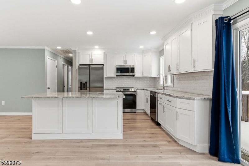 Sandyston Twp., NJ 07826,174 County Road 645