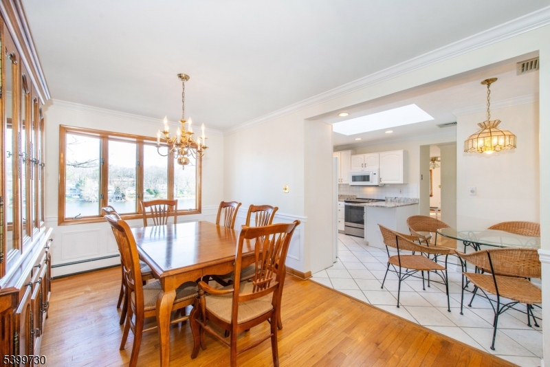 West Milford Twp., NJ 07480,347 High Crest Dr