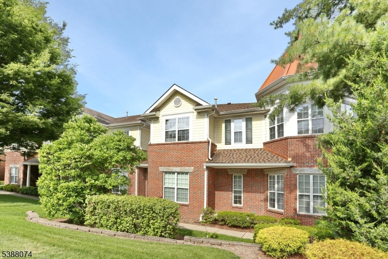 187 Paterson Avenue, Midland Park Boro, NJ 07432