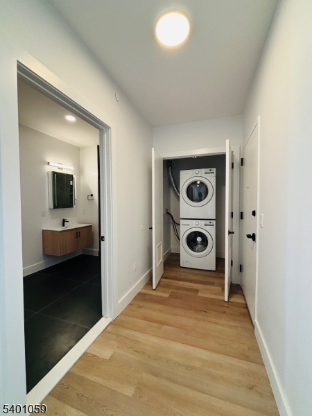 Newark City, NJ 07105,39 Madison St