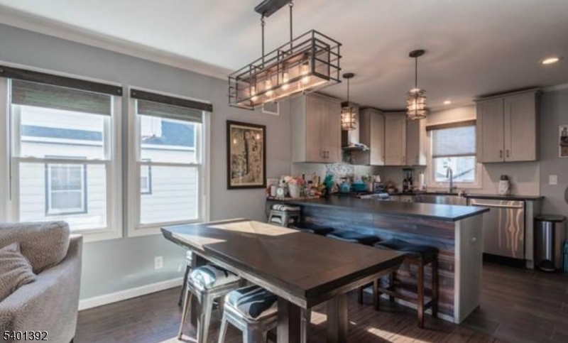 Fair Lawn Boro, NJ 07410,34 Heights Ave