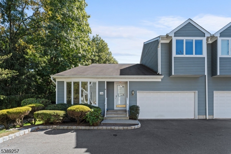 34 Meadowview Lane, Berkeley Heights Twp., NJ 07922