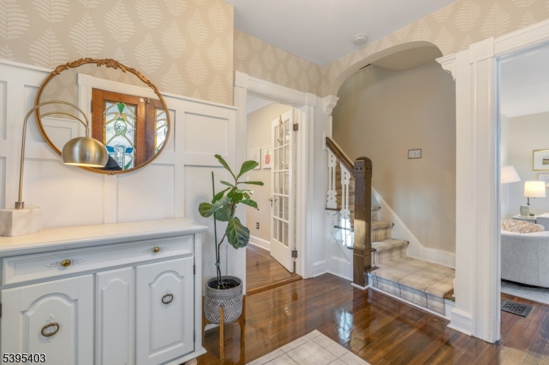 Westfield Town, NJ 07090,538 Westfield Ave