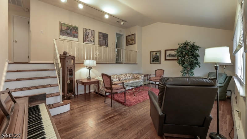 Wayne Twp., NJ 07470,38 Augusta Dr