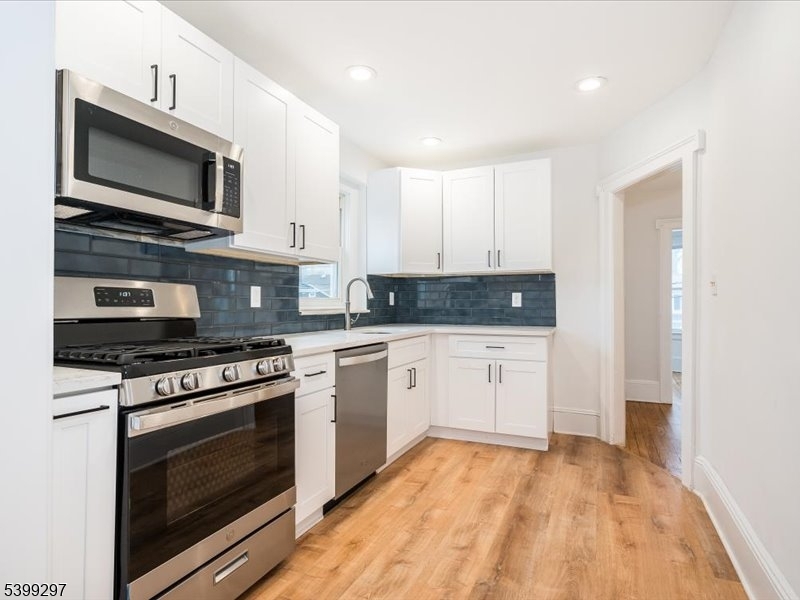 Caldwell Boro Twp., NJ 07006,14 Ravine Ave #2