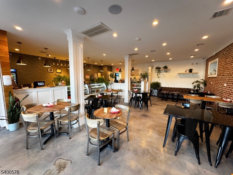 Union Twp., NJ 07083,1265 Stuyvesant Ave