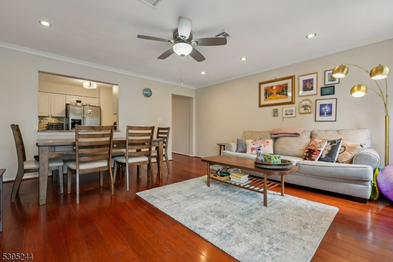 Franklin Twp., NJ 08873,10 Depalma Ct