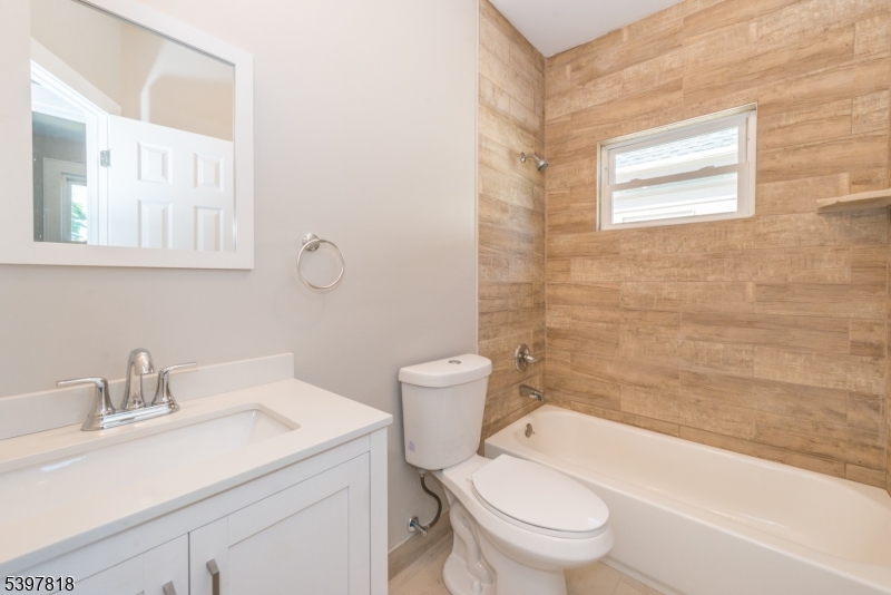 Clifton City, NJ 07011,134 Knapp Ave