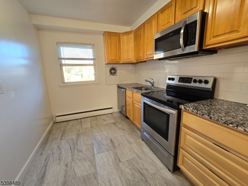 Caldwell Boro Twp., NJ 07006,87 Elm Rd #6A