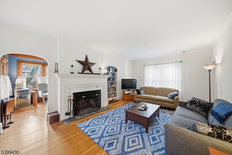 Denville Twp., NJ 07834,19 CRESTVIEW ROAD