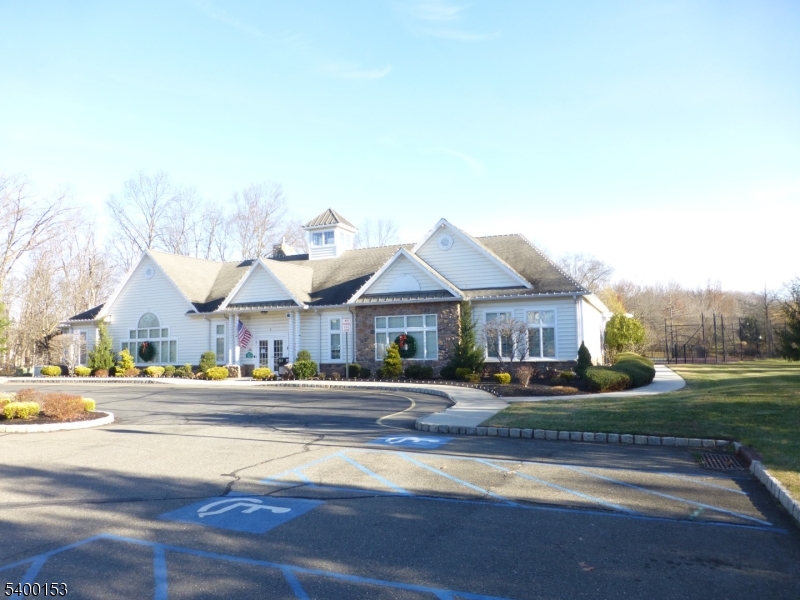 Hillsborough Twp., NJ 08844,2 Steele Pl #202