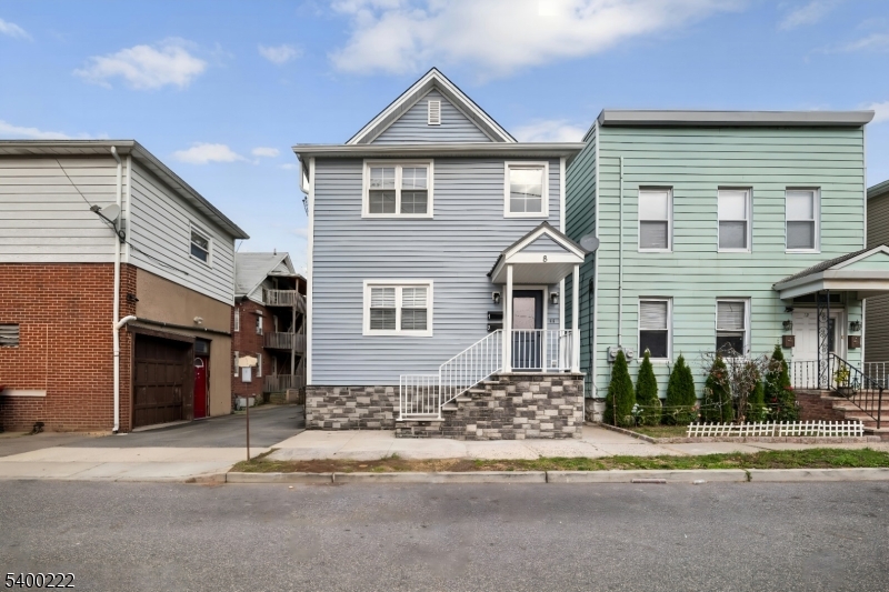 8 Essex St, Nutley Twp., NJ 07110