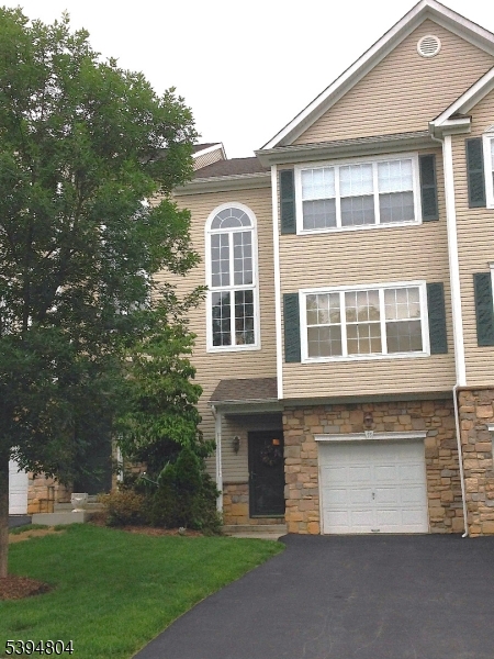 55 Congressional Blvd, Washington Twp., NJ 07882