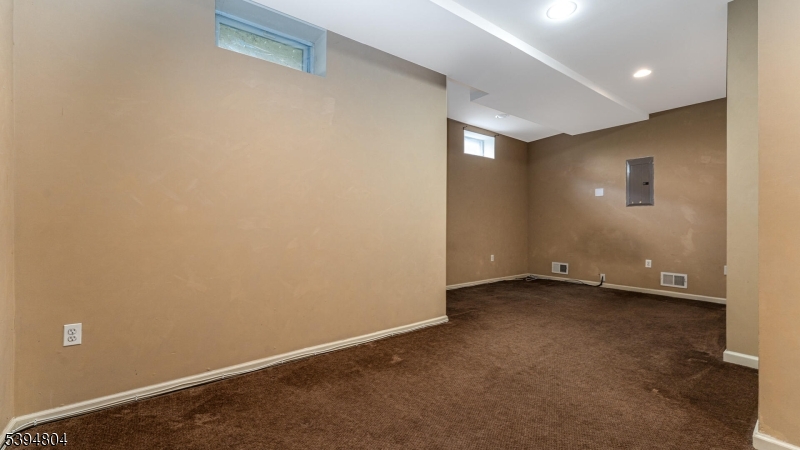 Washington Twp., NJ 07882,55 Congressional Blvd