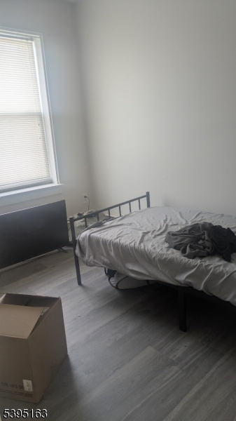 Elizabeth City, NJ 07201,1004 Fanny St