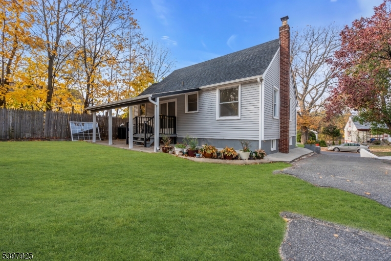 Lawnside Boro, NJ 08045,26 Center Oak Ave