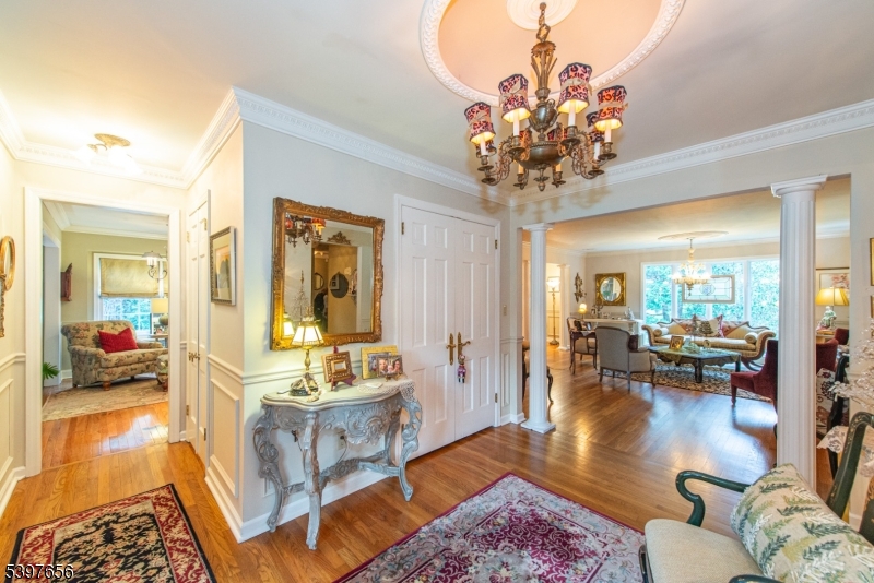 Roseland Boro, NJ 07068,11 Rall Ct