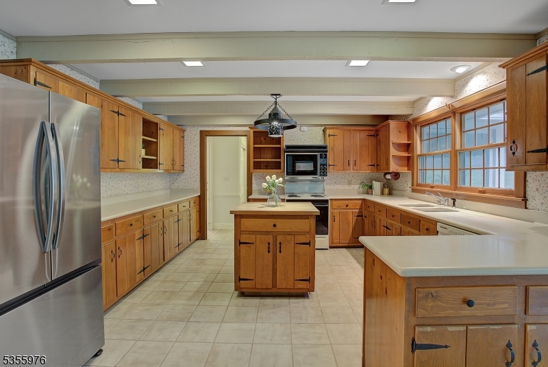 Raritan Twp., NJ 08822,14 William Barnes Road