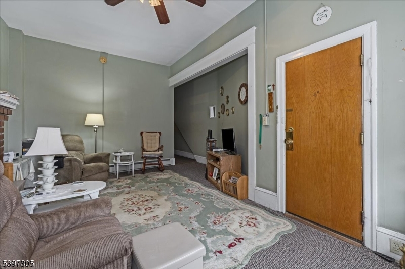 Phillipsburg Town, NJ 08865,99 S Main St