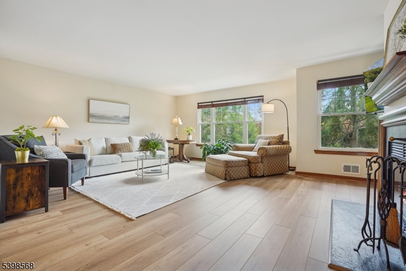 Bridgewater Twp., NJ 08807,356 Greenfield Rd #356