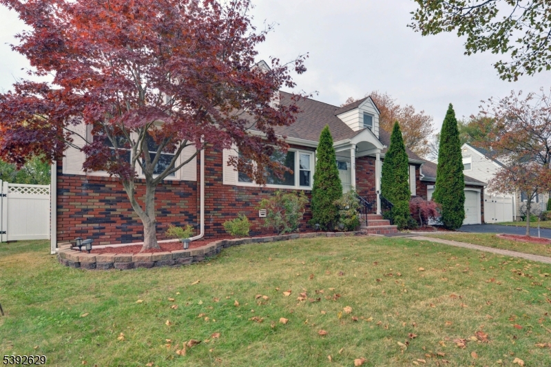 Totowa Boro, NJ 07512,29 Winifred Dr