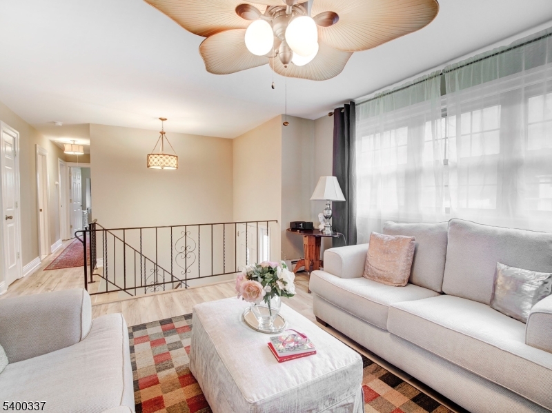 Franklin Boro, NJ 07416,10 Hemlock Dr