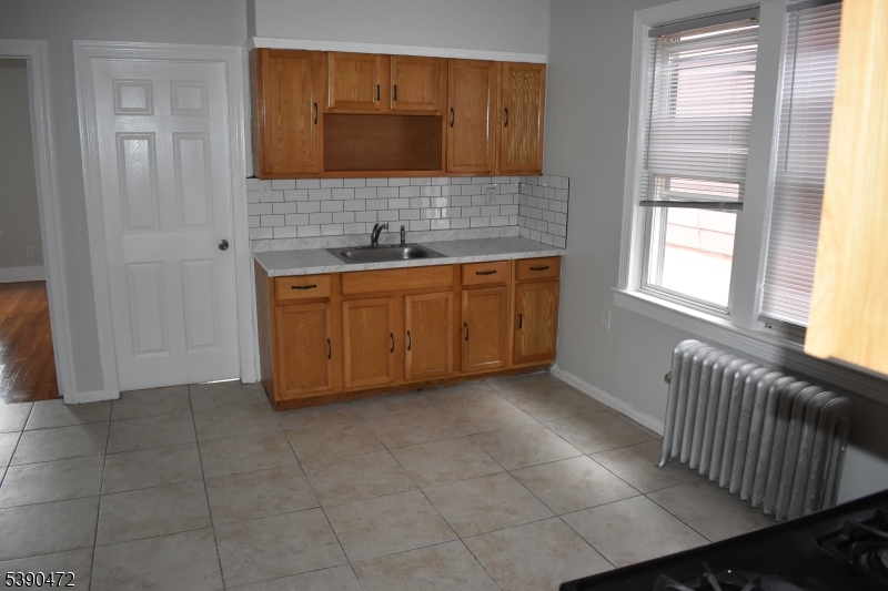 Hillside Twp., NJ 07205,316 Hillside Ave