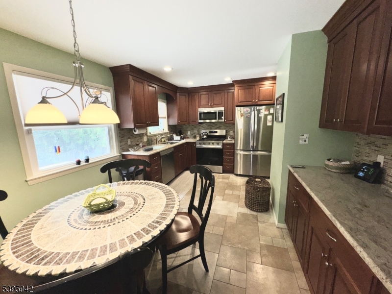 Washington Twp., NJ 07853,62 Fawnridge Dr