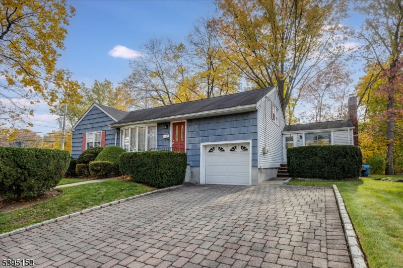 40-18 Kramer Pl, Fair Lawn Boro, NJ 07410