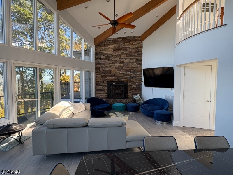 Bethlehem Twp., NJ 08804,4 Vista Ln