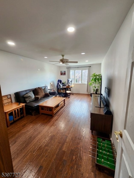 Parsippany-troy Hills Twp., NJ 07950,48 Edgefield Dr