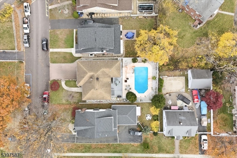 Bloomfield Twp., NJ 07003,175 Weaver Ave