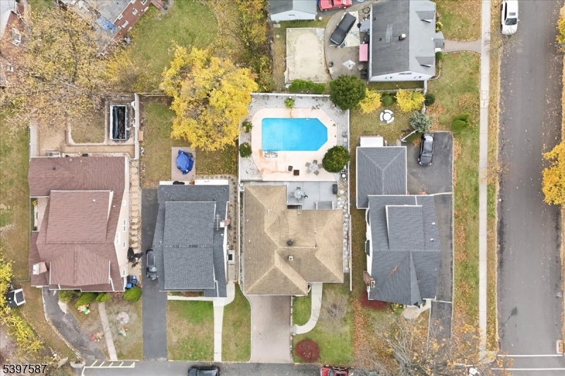 Bloomfield Twp., NJ 07003,175 Weaver Ave