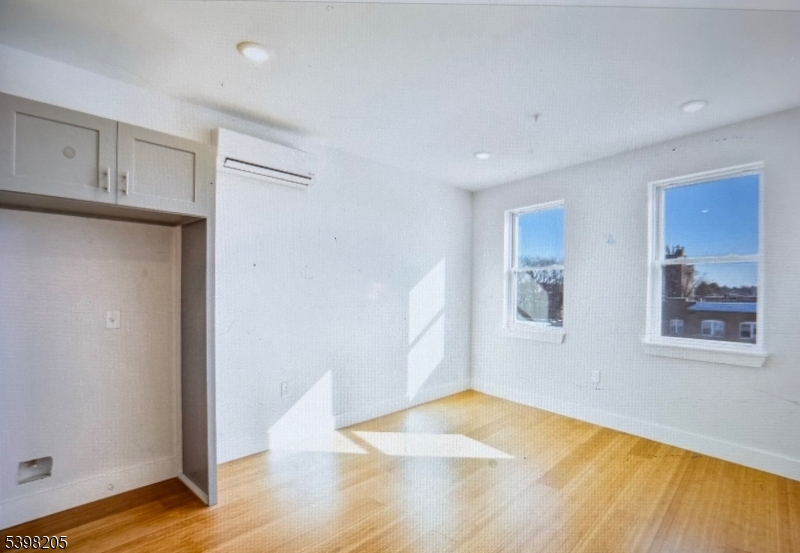 Plainfield City, NJ 07060,100 North Ave