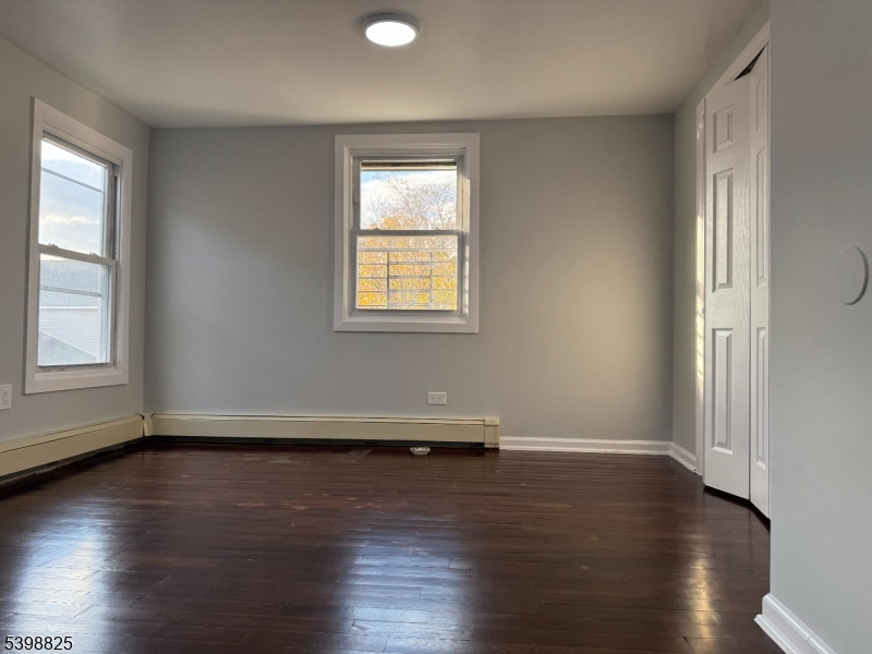 100 Pennsylvania Ave, Newark City, NJ 07114