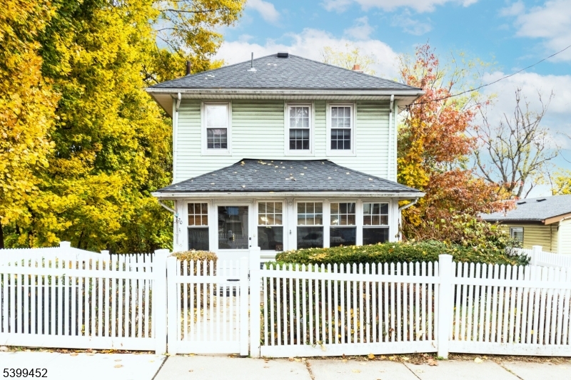 20 Valley Way, West Orange Twp., NJ 07052