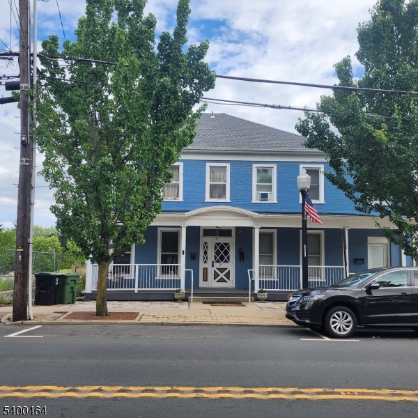37 W Washington Ave, Washington Boro, NJ 07882