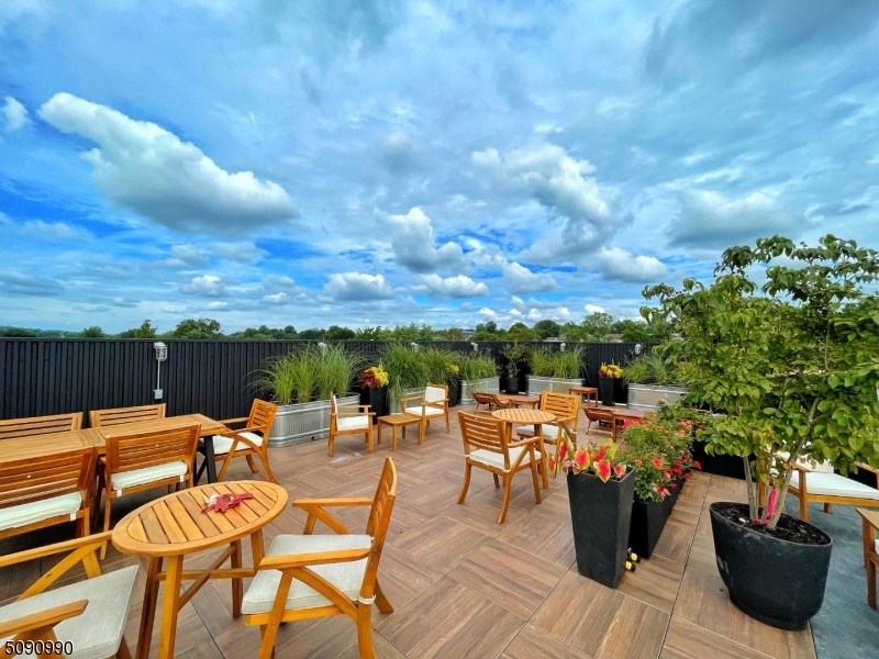 Belleville Twp., NJ 07109,548 Franklin Ave #214