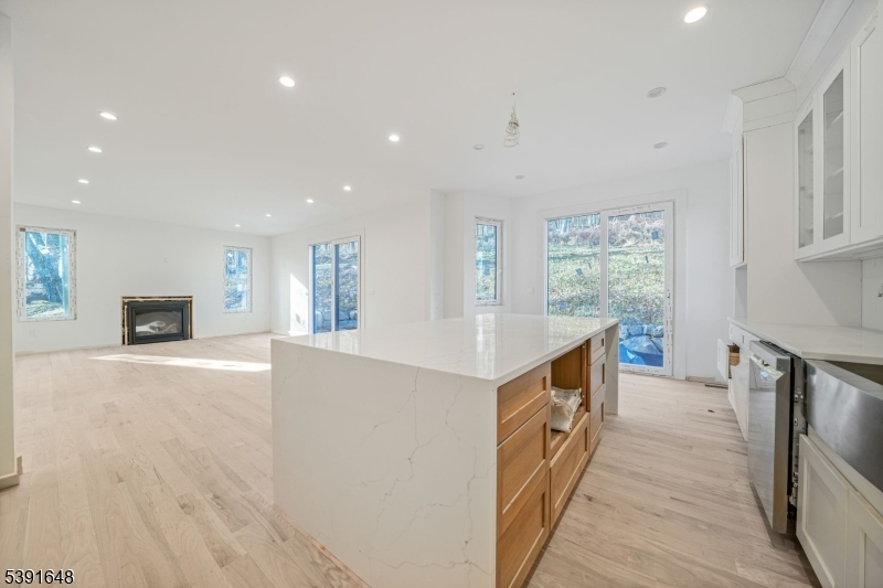 Montville Twp., NJ 07082,85 Pine Brook Rd