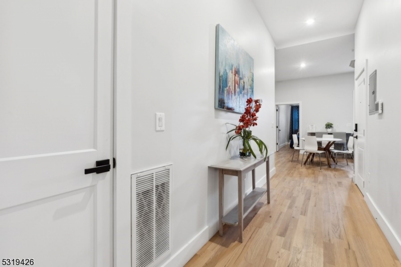 Newark City, NJ 07105,104 Fleming Ave #201