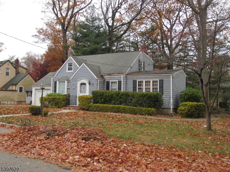 West Orange Twp., NJ 07052,37-39 Maple Ave